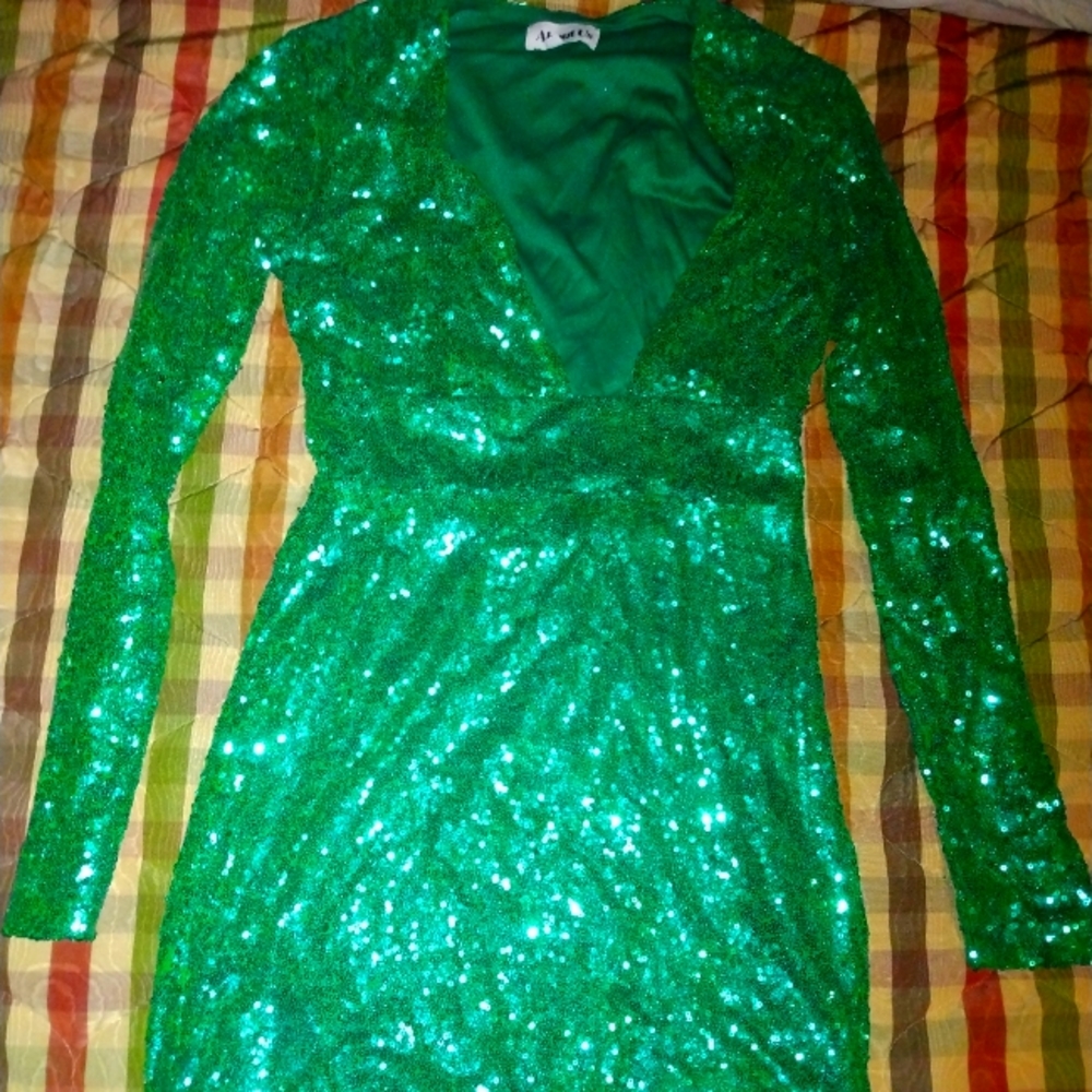 Green sequin v neck Vegas style mini dress